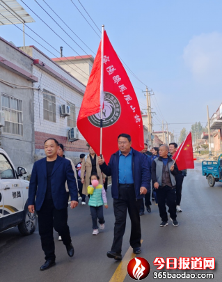 寧陽縣文聯(lián)寧陽縣鳳凰山詩社赴東莊鎮(zhèn)老莊子村地下交通站采風157.png